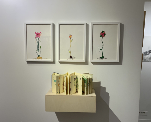 Trans Galerie n15 - So F** Flowers Trans Galerie n15 - So F** Flowers