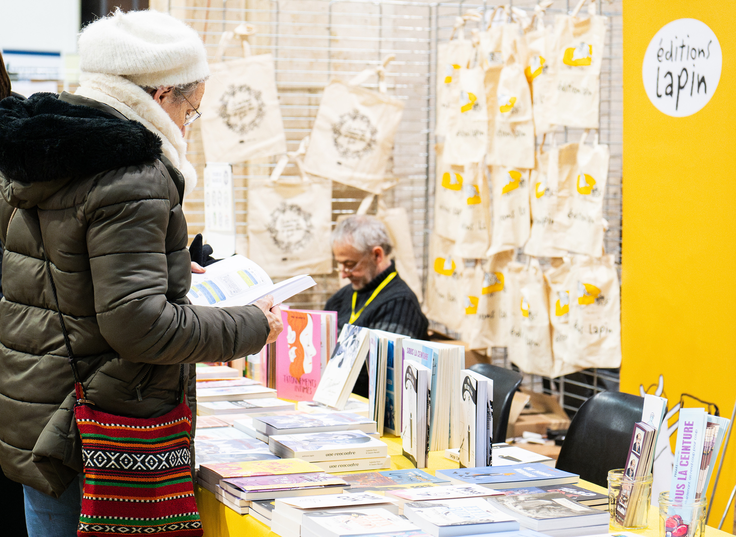 Phiip sur le stand Lapin Phiip sur le stand Lapin
